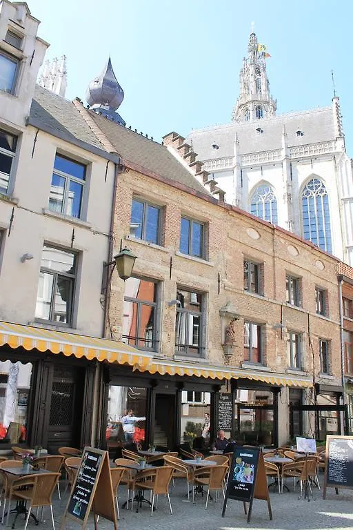 Kathedraallogies Drie Koningen Antwerp Belgium